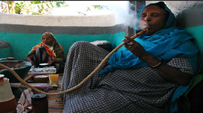 smoking-hookah.jpg