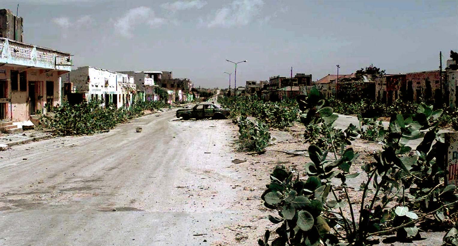street-line-Mogadishu-Somalia-clans-January-19-1993.jpg