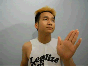 talk-to-my-hand-gif.gif