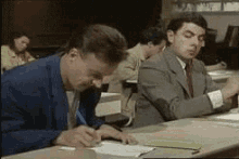 tenor-1,229.gif