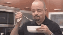 tenor (17).gif