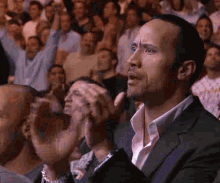 tenor (19).gif
