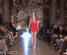 tenor (2).gif