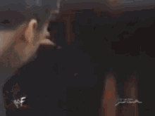 tenor (2).gif
