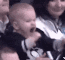 tenor (49).gif