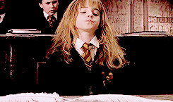 tumblr_n7034088Ce1qeijvdo2_250.gif