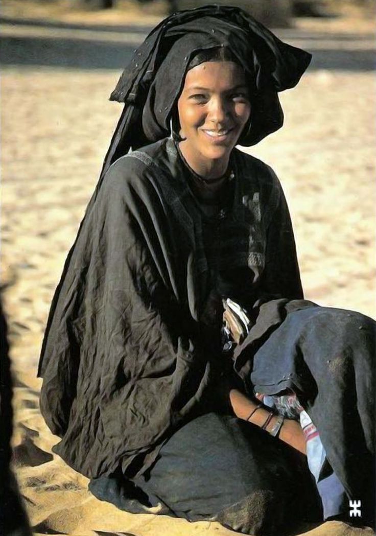 52022264e347d78bd0841031825deab5--tuareg-people-touareg.jpg