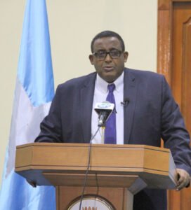 Cumar-Cabdirashid-272x300.jpg