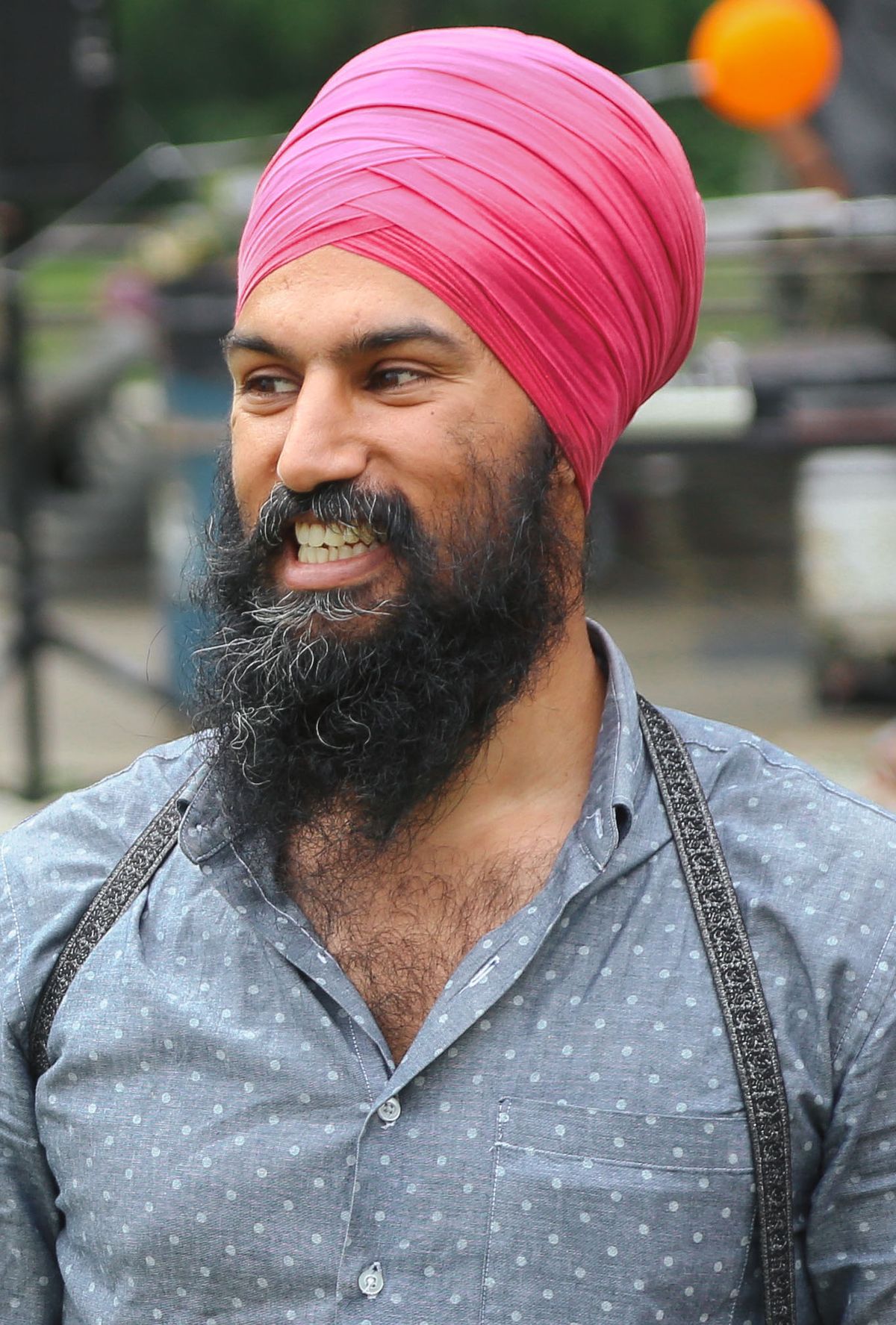 1200px-MPP_Jagmeet_Singh_at_his_annual_community_BBQ_in_2014_%28cropped%29.jpg
