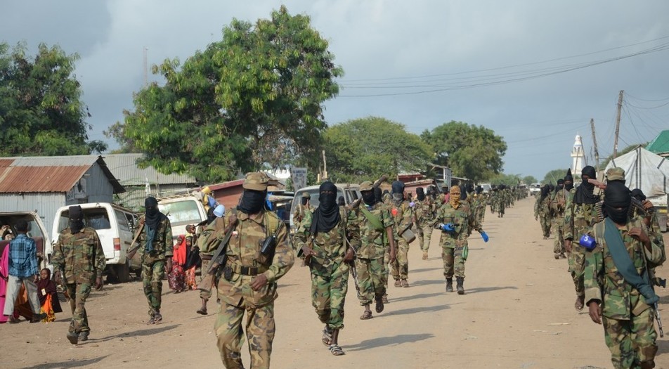 Al-Shabaab oo xirtay 20 qof oo midkiiba laga rabo 1,500 oo dollar + Magacyada