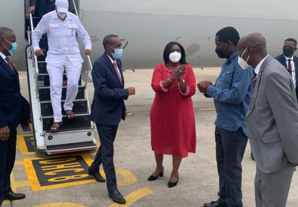 Somali PM Roble arrives in Kenya for official visit