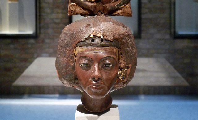 queen-tiye.jpg