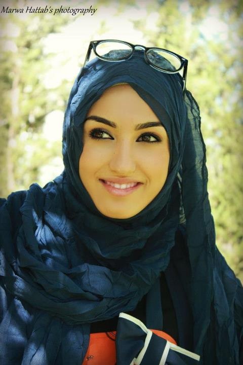 5b1c9cfc648692cda10d44a2968d628b--design-styles-hijab-fashion.jpg