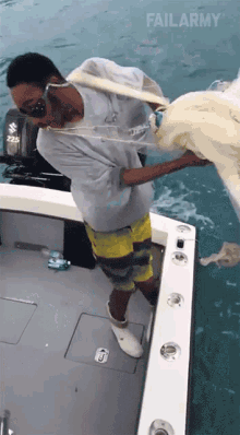 cast-net-fishing-fall.gif