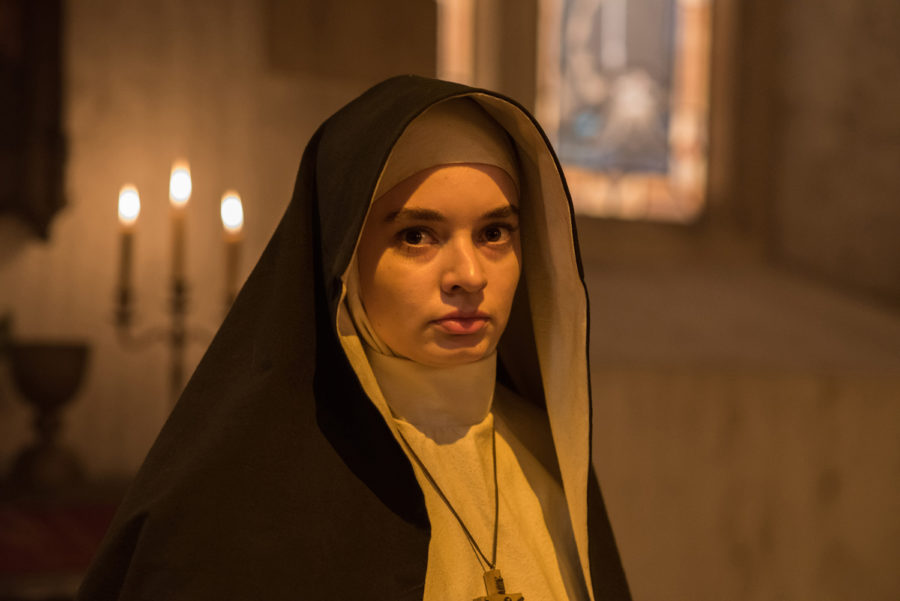 C_The-Nun-Review_TNS-900x601.jpg