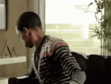 4684c3eee1c95106488493a18bfa77c6.gif