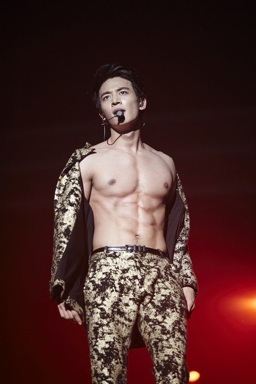 minho-abs.jpg