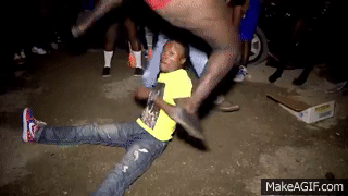 Bm0cA-.gif