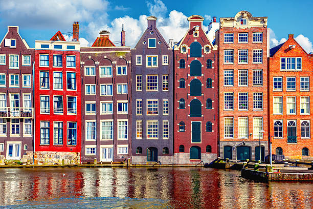houses-in-amsterdam.jpg