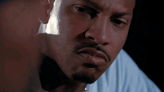 sizing-up-trouble.gif