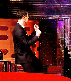 tumblr_n7pmw2VFWn1rz1wnio1_250.gif