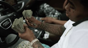 tumblr_nzj3y00CuZ1u8yt1no1_400.gif