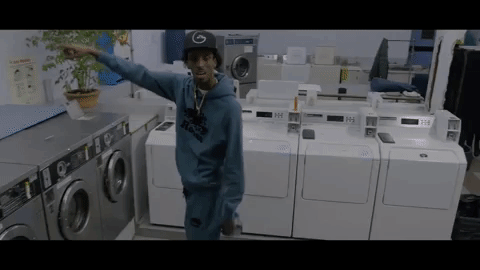 giphy.gif