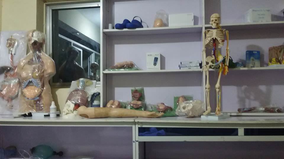 otOhKz5.jpg