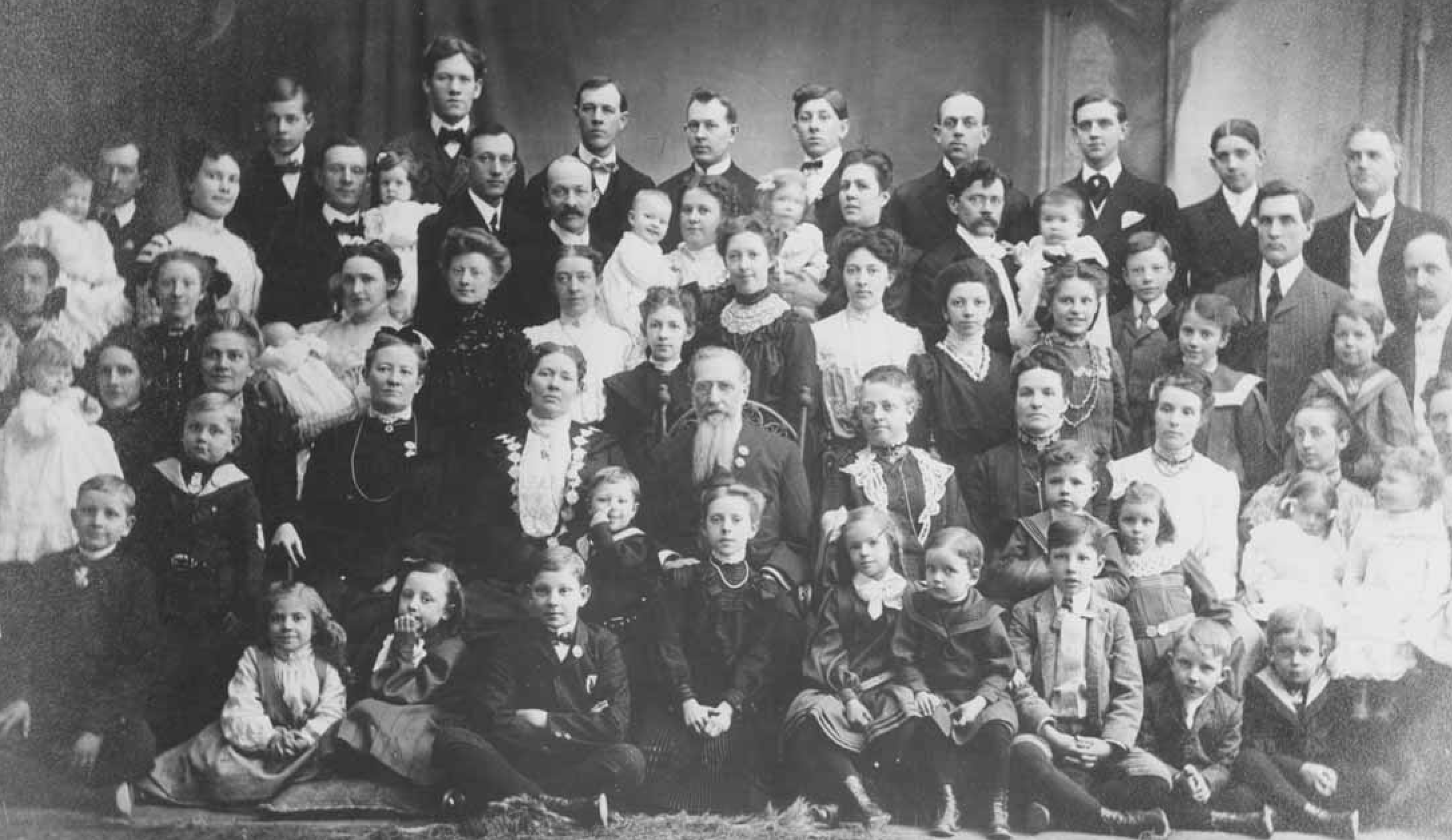 Joseph_F._Smith_family.png