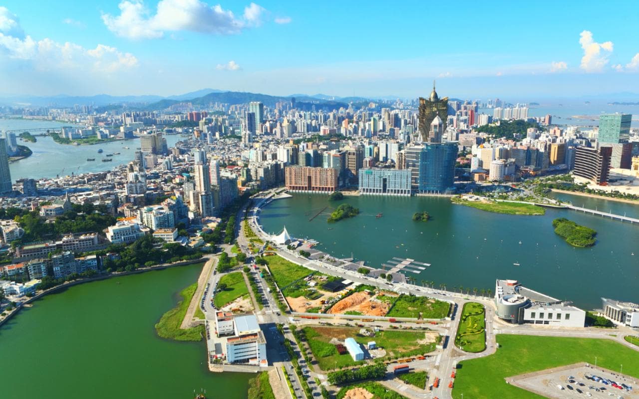 Macau-overview-skyline-xlarge.jpg