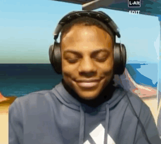 Ishowspeed Try Not To Laugh GIF - Ishowspeed Try not to laugh Reverse -  Découvrir et partager des GIF