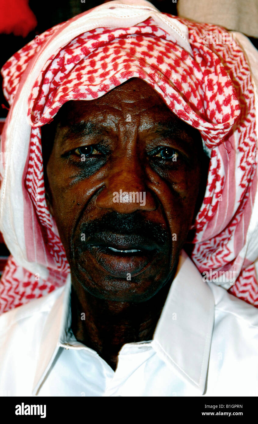 arab-man-with-strange-blue-eyes-in-doha-B1GPRN.jpg