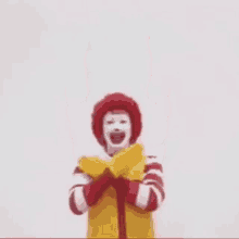mcdonalds-ronald.gif