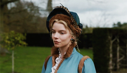 emma-in-blue.gif