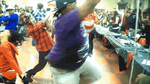 giphy.gif