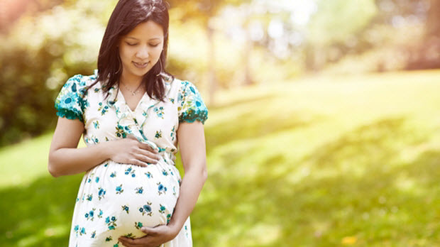 happy-trimester-3-pregnant-women-in-park.jpg
