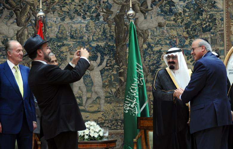 saudi-king-abdullah-with-israeli-president-benjamin-netanyahu.jpg