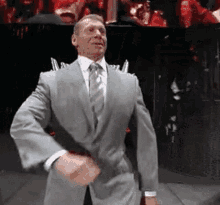 tenor.gif