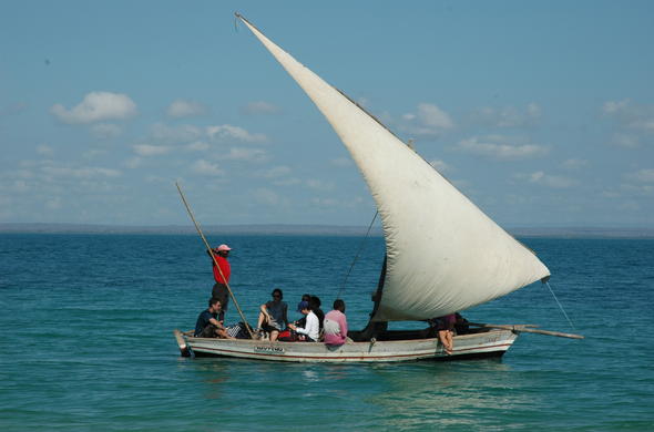 ibo-island-lodge-boat-01-590x390.jpg