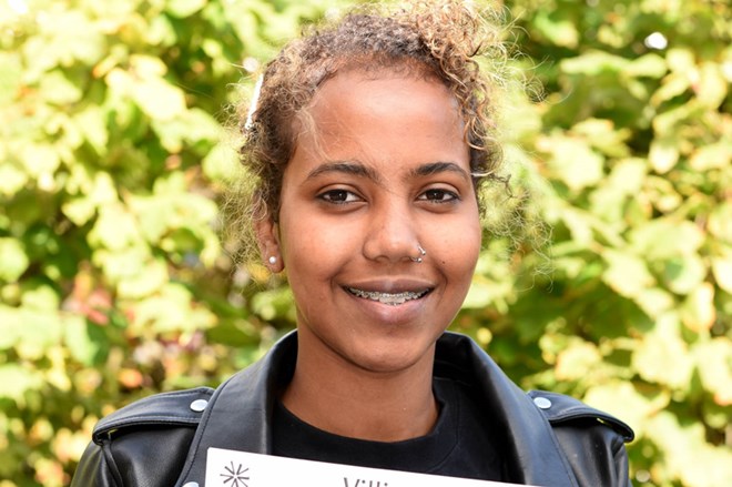 20198166370151111973043621_Hamdaa-Ali-worked-to-support-herself-and-sister-while-studying-a-levels-at-Villiers-High-School.png