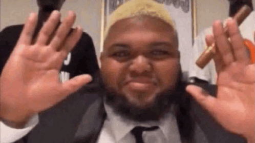 Druski Hands Up Druski Explainer Meme - Druski hands up Druski explainer  Druski - Discover & Share GIFs