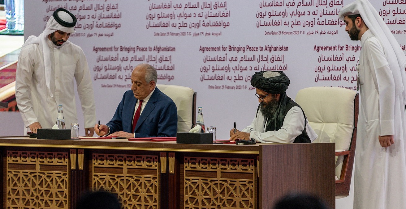 1619px-Secretary_Pompeo_Participates_in_a_Signing_Ceremony_in_Doha_49601220548.jpg