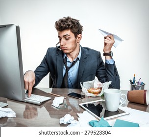 young-office-man-paper-plane-260nw-279523304.jpg