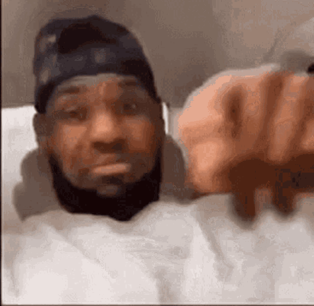 lebronjames-lebron.gif
