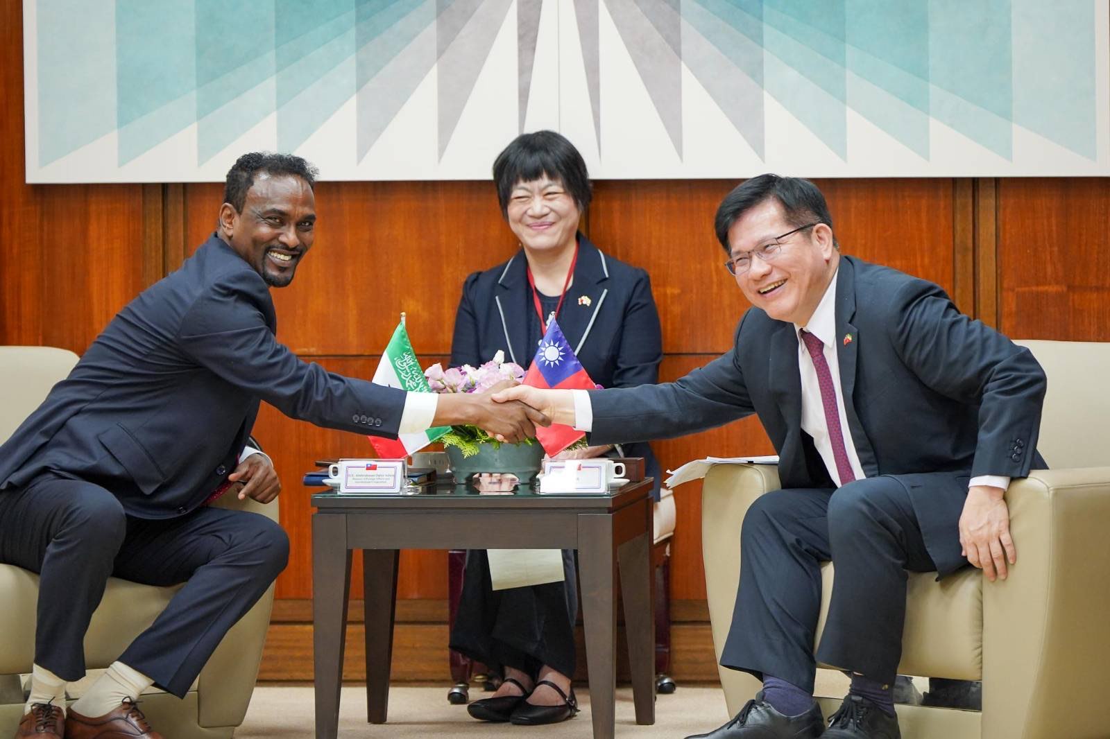 www.taiwannews.com.tw