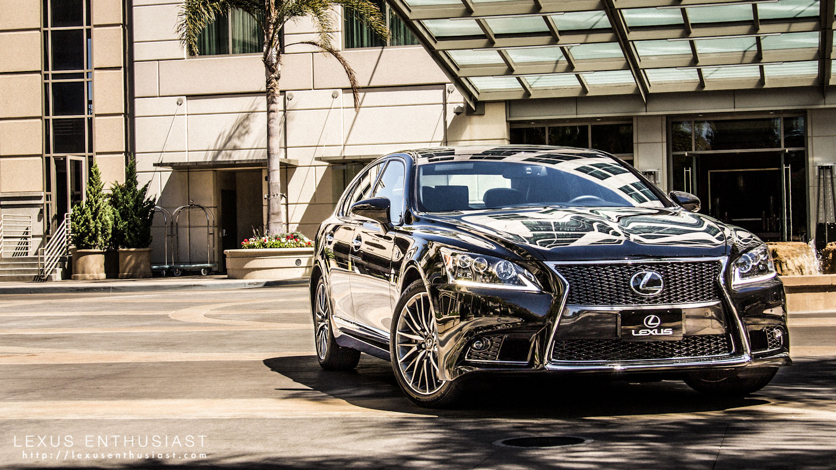 12-09-16-2013-lexus-ls-f-sport-awd.jpg