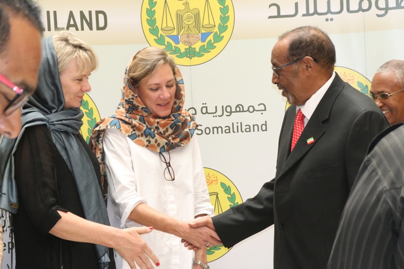 siilaanyo_danish_Ambassador.jpg