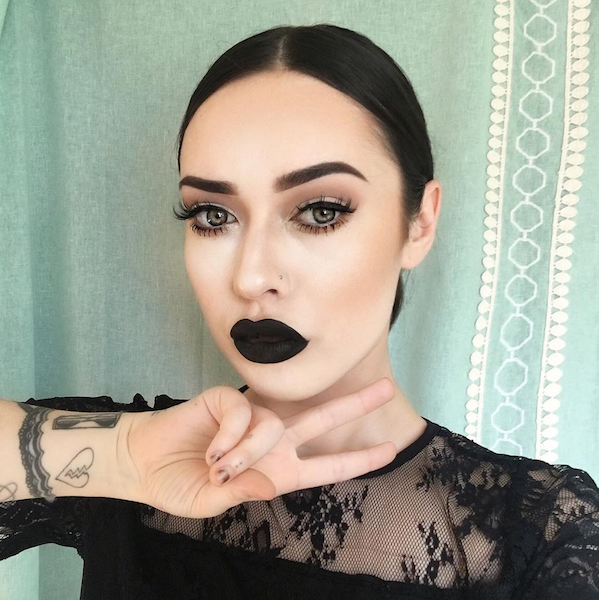 black-lipstick-entity-maddiecarina.png