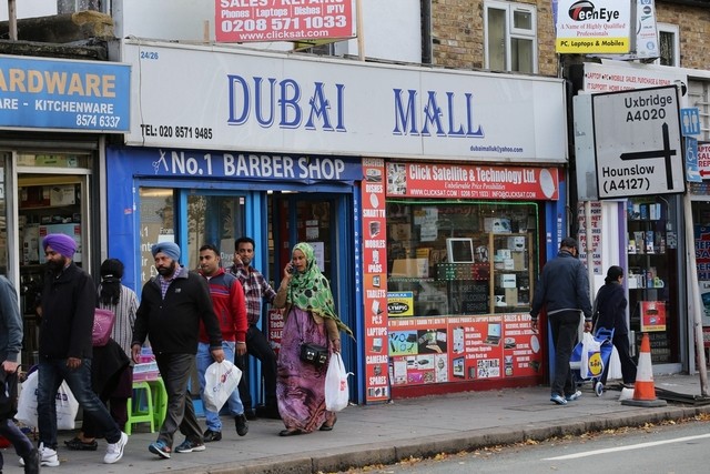 dubai-mall-somali-shop.jpg