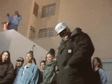 ywlJD0.gif